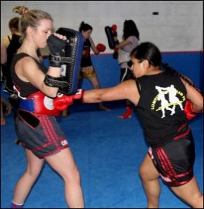 ladies-kickboxing